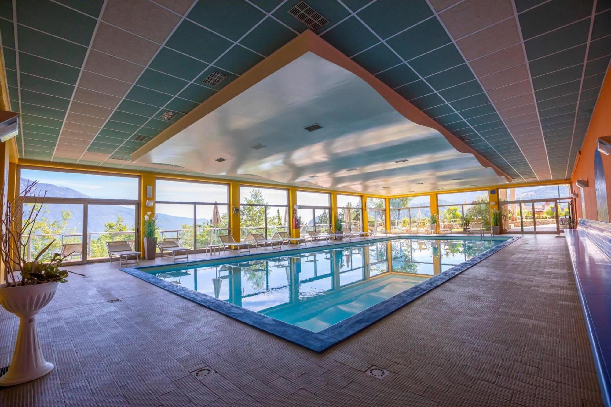 Residence Bellevue Country Style Tremosine Bagian luar foto