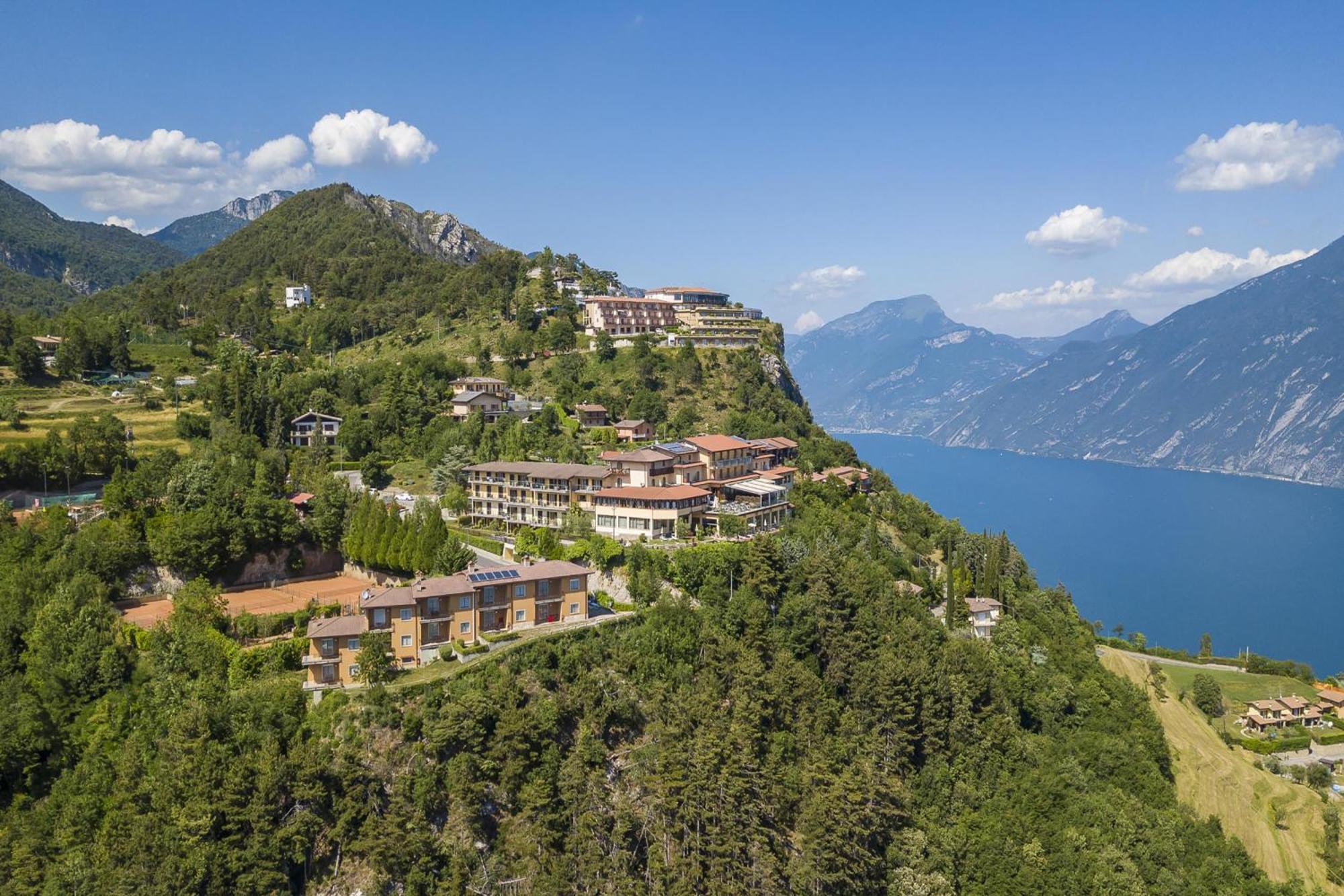 Residence Bellevue Country Style Tremosine Bagian luar foto